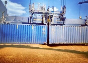 Україна відправила морем 60 млн тонн вантажів