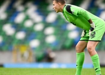 Екс-голкіпер Дніпра-1 Крапивцов зацікавив клуб із Польщі, який цього сезону зіграє в єврокубках