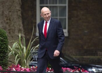 Міністр оборони Британії обіцяє прискорити військову допомогу Україні