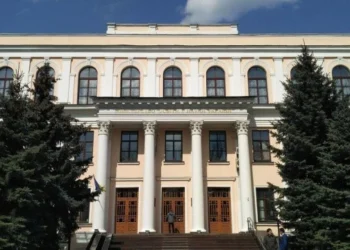 МОН анулювало ліцензію на навчання в аспірантурі для одного з вишів Запоріжжя