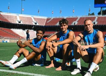 ВІДЕО. Потужно. Мудрик продемонстрував навички футбольного фрістайлу