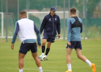 ВІДЕО. Шовковський теж узяв участь. Динамо продовжує тренування у Любліні