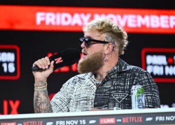 Джейк Пол, ще не перемігши Майка Тайсона, вже кинув виклик Альваресу