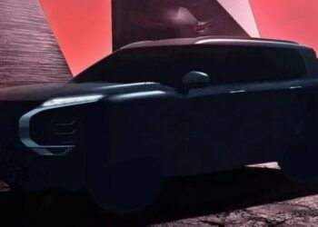 З’явилися подробиці про кросовер Mitsubishi, який суперничатиме з Toyota RAV4