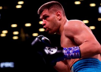 Дерев’янченка прооперували після бою з Мбіллі