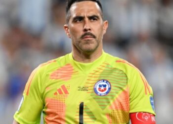 Екс-голкіпер Барселони та Манчестер Сіті Браво оголосив про завершення ігрової кар’єри