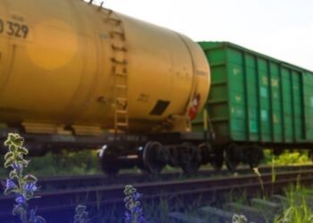 Торгова палата закликала уряд знизити тарифи на вантажні з/д перевезення