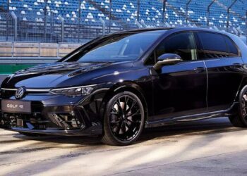 Новий Volkswagen Golf восьмого покоління може залишитися на конвеєрі аж до 2035 року