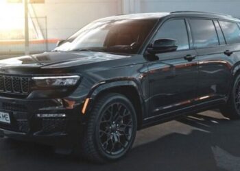 Jeep Grand Cherokee 2024-го модельного року прямує в Україну з більш вигідною ціною (ФОТО)