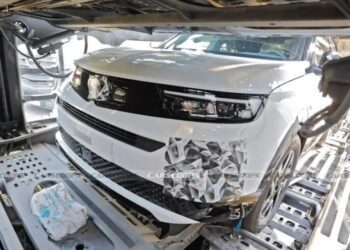 Опубліковано перші фото оновленого Opel Mokka