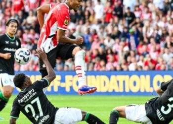 Феєнорд у матчі з вісьмома голами та серією пенальті обіграв ПСВ і завоював Суперкубок Нідерландів