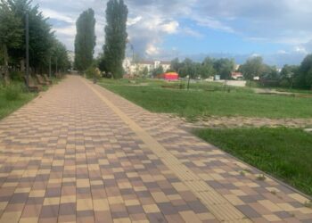 Чому закритий сквер ім. Кожедуба