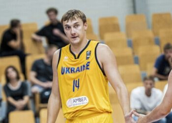 Український форвард Павлов продовжить кар’єру в іспанській Мелільї