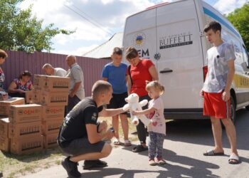 ГУМАНІТАРНА МІСІЯ GEM / BUFFET В СЕЛАХ