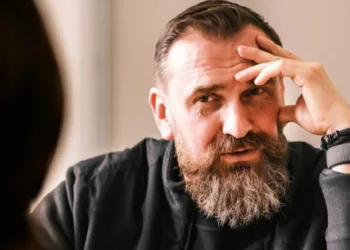 Лісовий хоче об’єднати шкільну “історію України” з “всесвітньою історією”. У науково-педагогічній спільноті із цим не всі згодні та збирають підписи