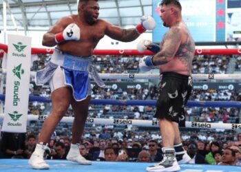 Майкл Гантер змінив свою думку з приводу результату бою Руїс – Міллер