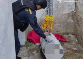 На Сумщині з двора приватного будинку вилучили авіаційну бомбу