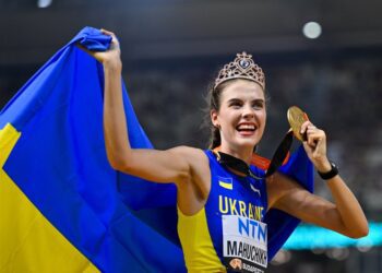 Олімпійська чемпіонка Ярослава Магучіх частину призових грошей передала Сумському товариству захисту тварин