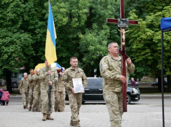 ОМИТИЙ ГОРЕМ ТА СЛІЗЬМИ СЕРПНЕВИЙ ДЕНЬ: ЗАХИСНИК ОЛЕГ РУДЬ СТАВ ЯНГОЛОМ НЕБЕСНОГО ВІЙСЬКА