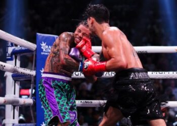 Оскар Де Ла Хойя розповів, у якому дивізіоні має відбутися реванш між Девісом і Гарсією