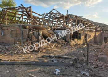 Поранений чоловік у Білопіллі зараз у важкому стані в лікарні