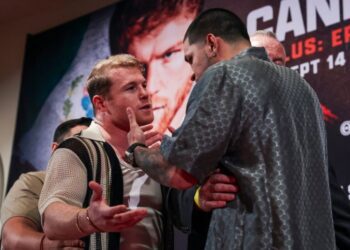 Реджис Прогре дав прогноз на бій Канело – Берланга