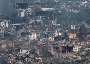 Росіяни прорвались танками та МТЛБ у центр Вовчанська, але зазнали втрат і відійшли – ОТУ ”Харків”