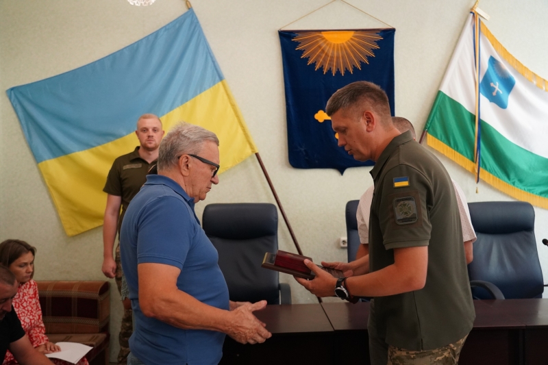 В Охтирці двох захисників посмертно нагородили відзнаками Президента України