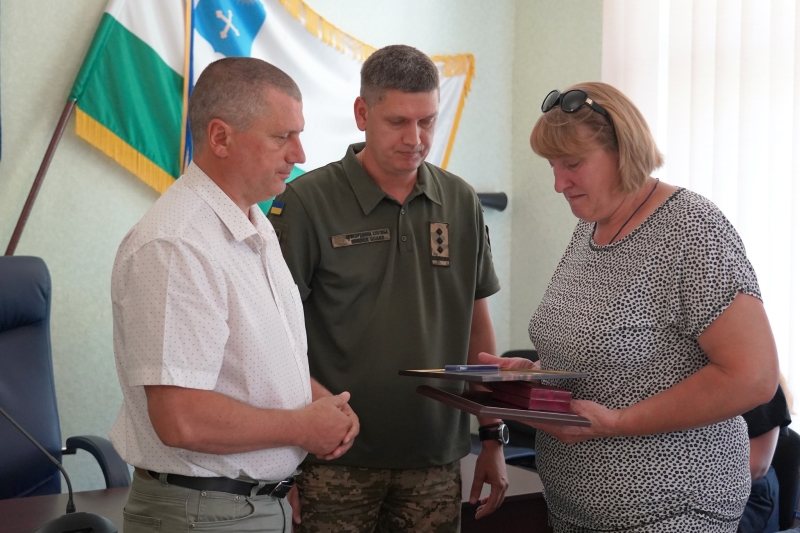 В Охтирці двох захисників посмертно нагородили відзнаками Президента України