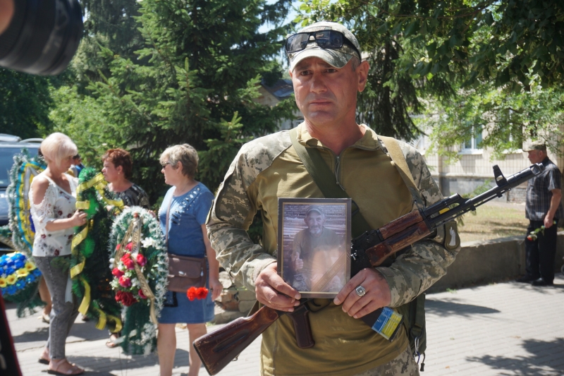 В Охтирці провели в останню путь героя Дмитра Лиска