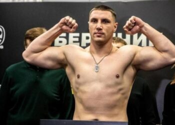 Владислав Сіренко підписав контракт із Queensberry Promotions