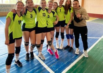 Волейболистки з Охтирської школи перемогли на районних змаганнях