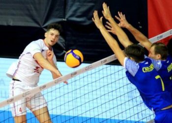 Збірна України зазнала поразки на старті чемпіонату Європи U-20