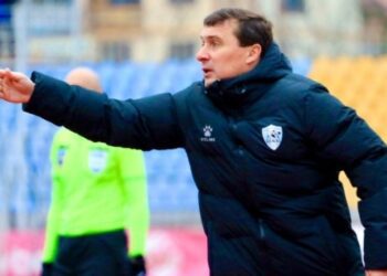 Екстренер Минаю Леонов очолив Актобе