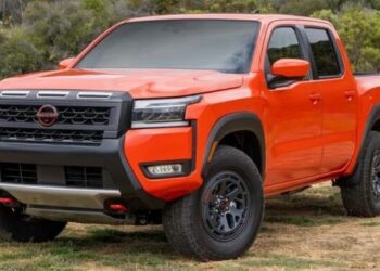 Nissan відправив у продаж новий недорогий позашляховик (ФОТО)