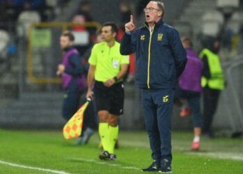 Стали відомі слова Петракова команді після матчу з Шотландією