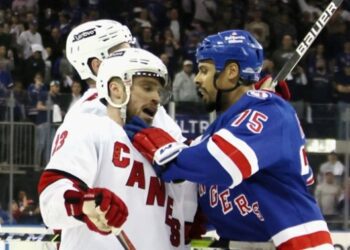 НХЛ: Рейнджерс переміг Кароліну, Едмонтон – Калгарі