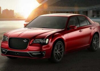 12 найбільш ненадійних вживаних автомобільних брендів, яких варто уникати