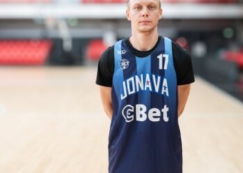 Захисник збірної України Зотов перейшов у литовську Йонаву