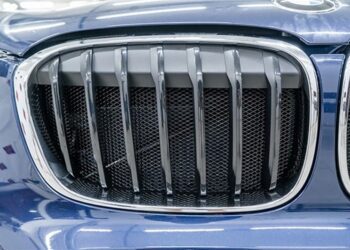 Захисна сітка на радіатор автомобіля приносить більше шкоди, ніж користі – експерти