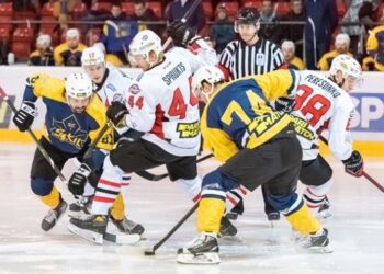 Донбас у яскравому матчі обіграв Сокіл