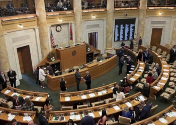 Республіканці закликають Байдена зняти обмеження на удари України по цілях у Росії