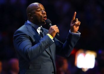 Меджик Джонсон став інвестором жіночої футбольної команди Вашингтон Спіріт