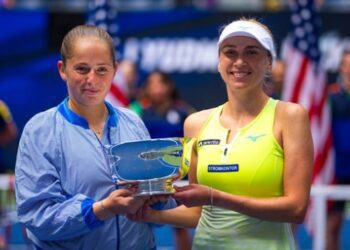 Кіченок встановила рекорд України у парному розряді