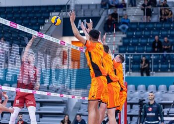 Алурон Варта Заверце – Барком-Кажани. Дивитись онлайн. LIVE трансляція