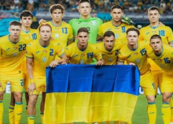 Збірна України піднялася на одну позицію та посідає 24-е місце у рейтингу ФІФА