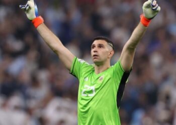 ФІФА дискваліфікувала Еміліано Мартінеса на два матчі відбору до ЧС-2026