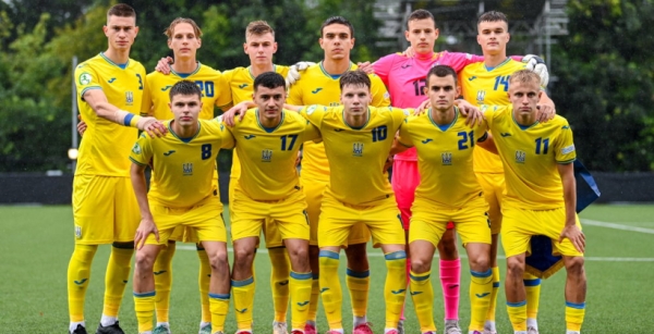 Збірна України U-19 у контрольному матчі розписала бойову нічию проти Швейцарії