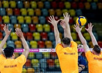 Два українські клуби провели контрольний матч у Польщі