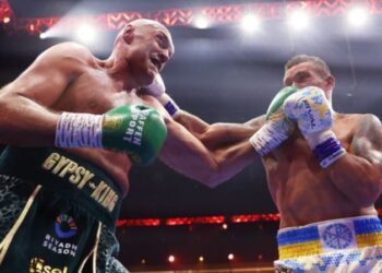Кевін Джонсон розповів, як Ф’юрі може перемогти Усика в реванші: “Бачили, що він зробив із Володимиром Кличком?”